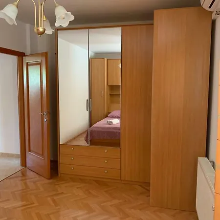 B3 Guest house