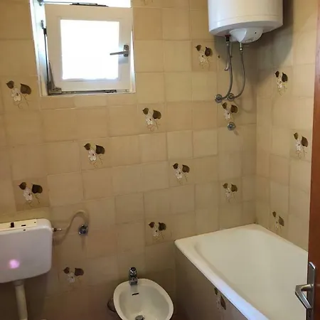 Pensjonat B3 Baška Voda